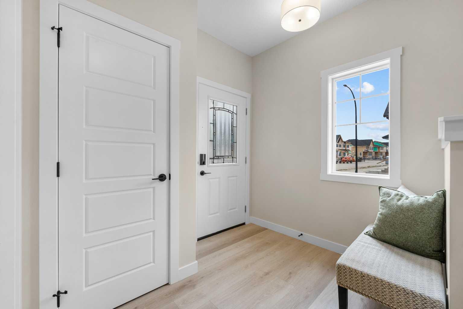 68 Buffaloberry Manor SE