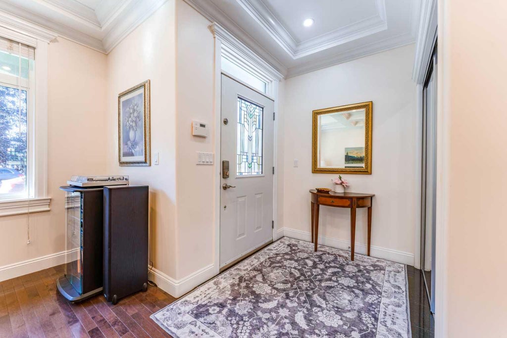 Photo of 620 17 Avenue NW, Calgary, AB T2M 0N5 (MLS # A2343573)