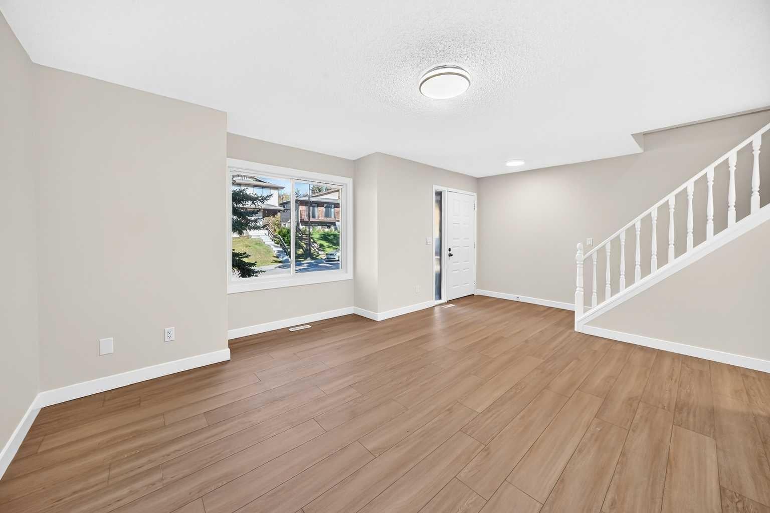 18 Dalhousie Crescent NW