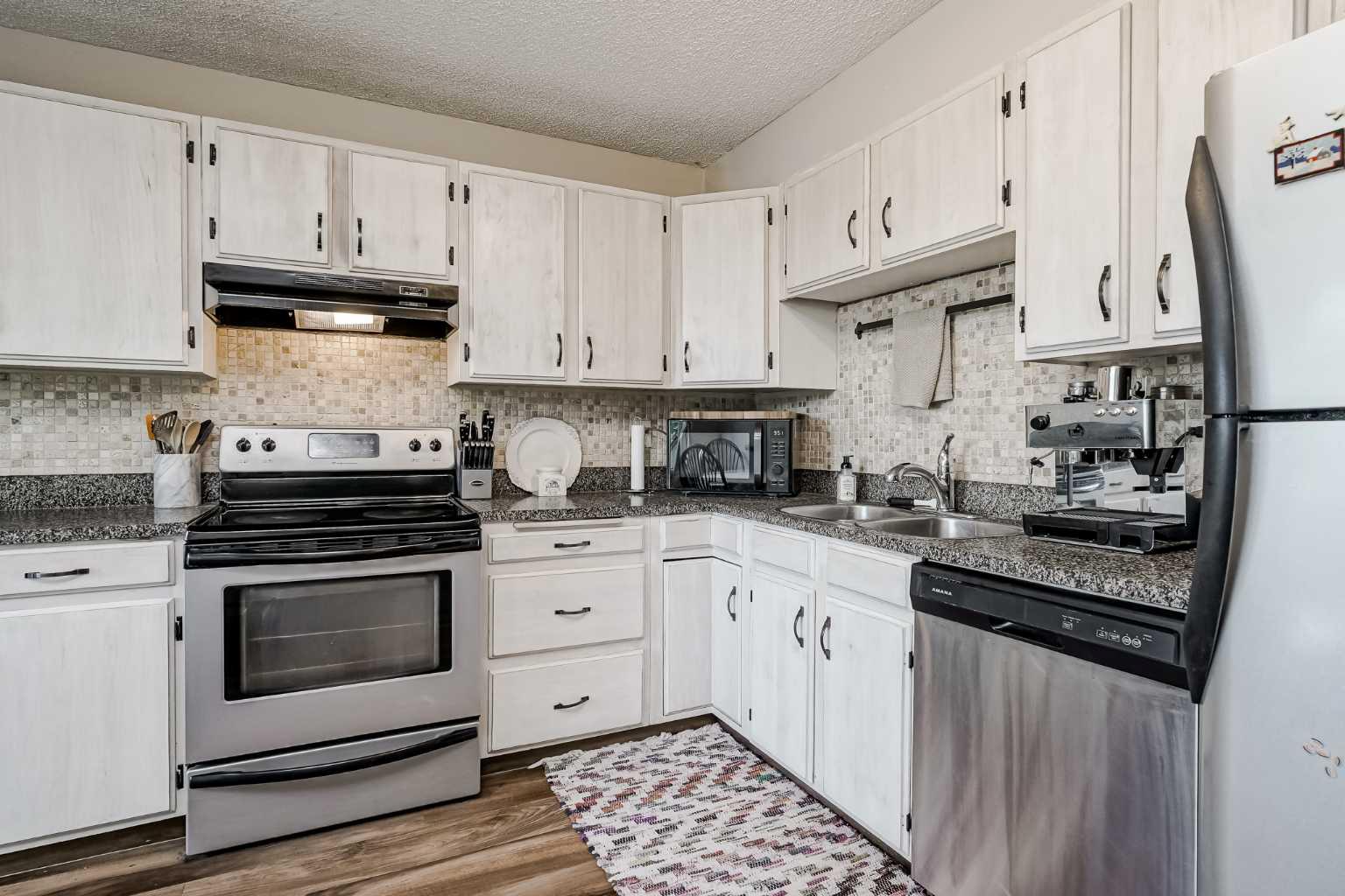 99 Midpark Gardens SE 29