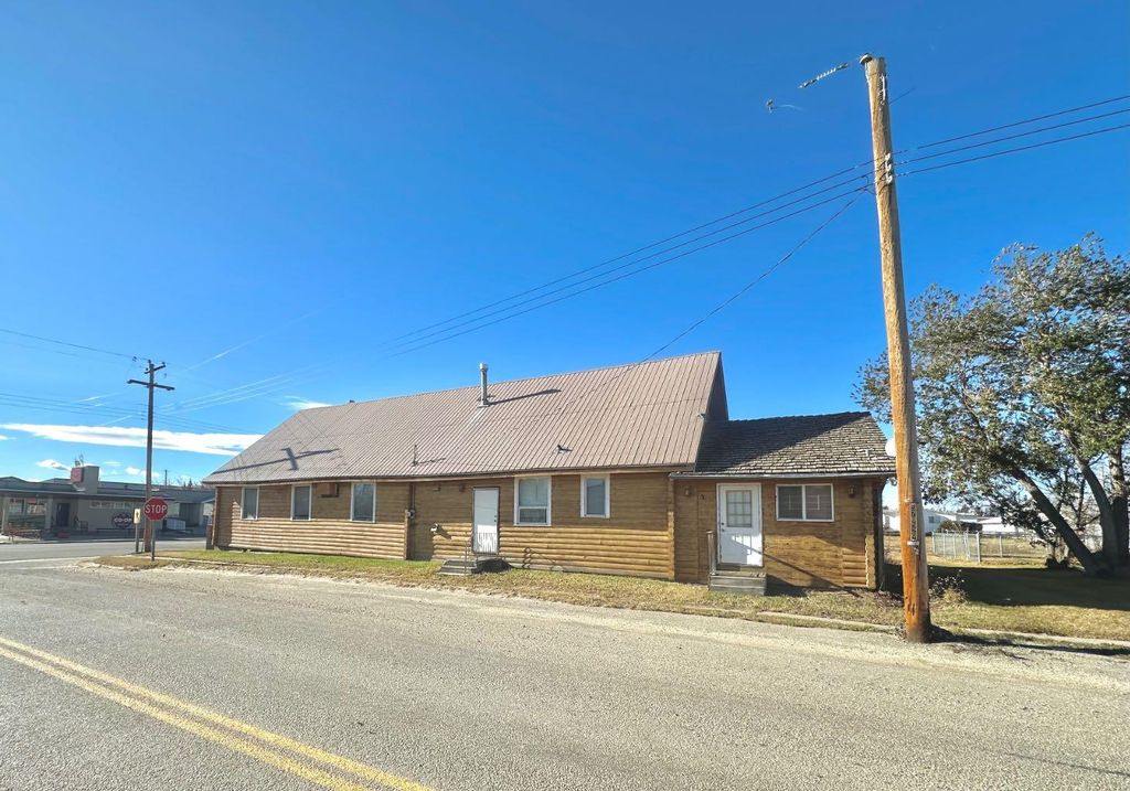 Photo of 10002 100 Avenue, La Glace, AB T0H 2J0 (MLS # A2266059)