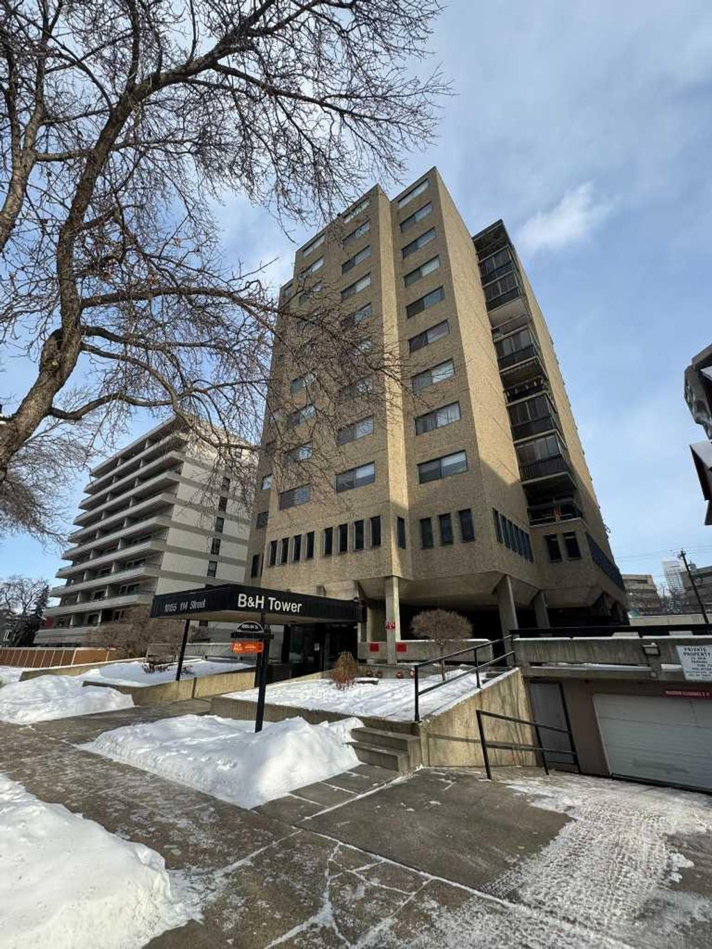 Photo of 10155 114 Street NW #100, Edmonton, AB T5K 1R8 (MLS # A2272099)