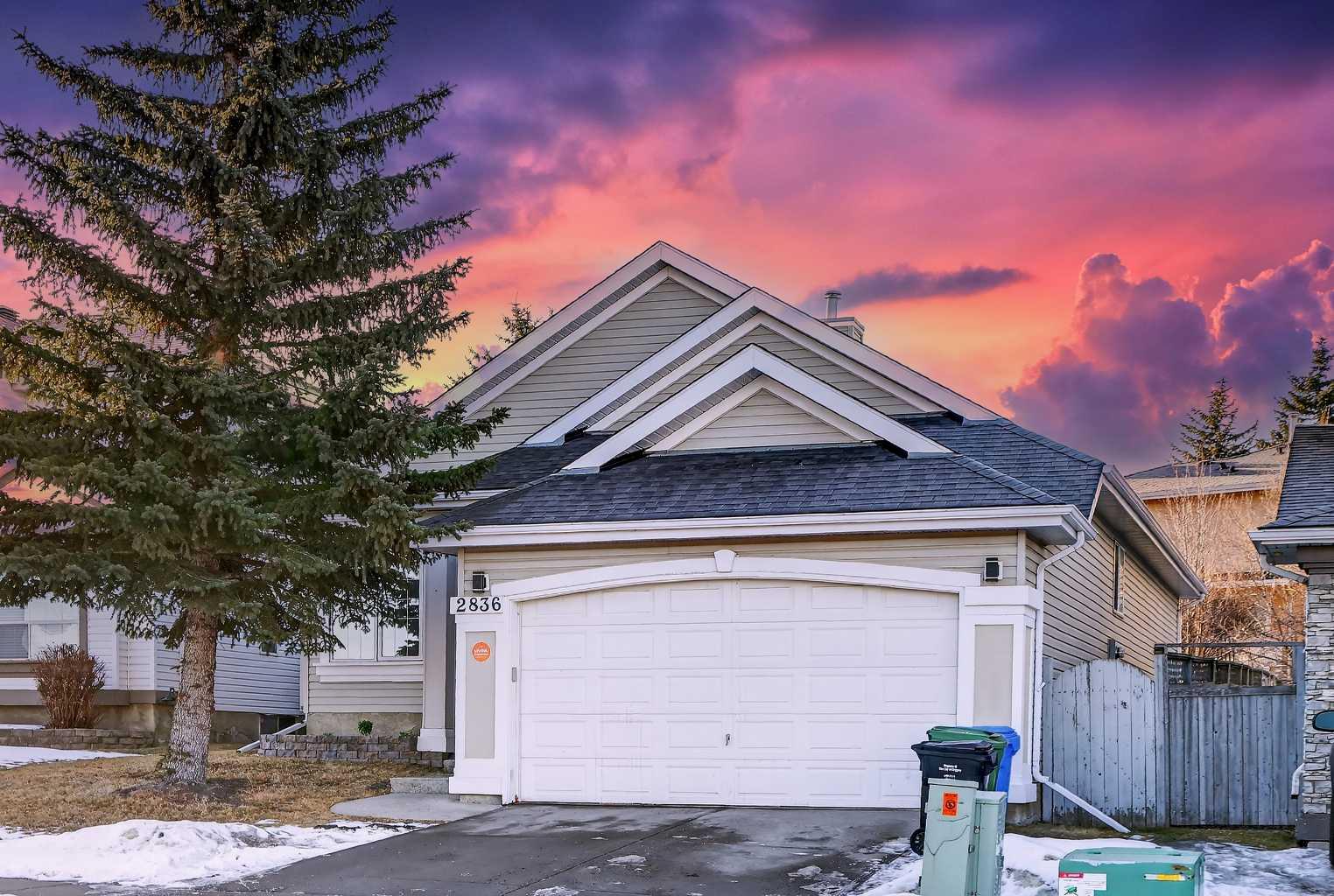 2836 Douglasdale Boulevard SE