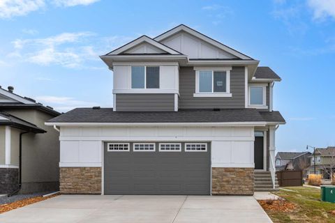 114 Monterey Bay SE High River AB T1V 0K3