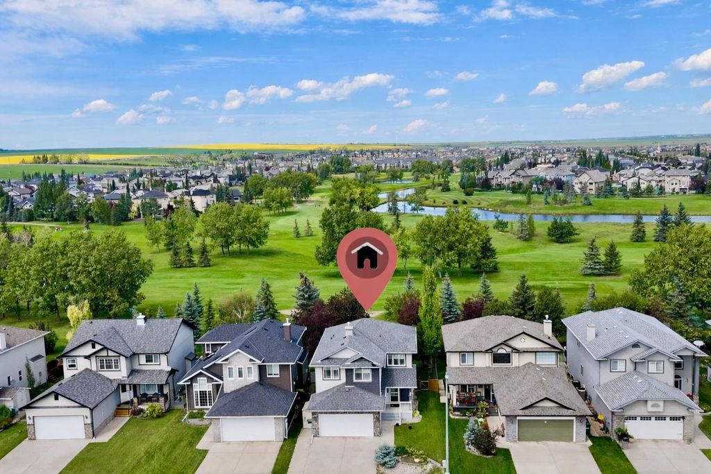 Photo of 276 Fairways Bay NW, Airdrie, AB T4B 2P5 (MLS # A2306852)