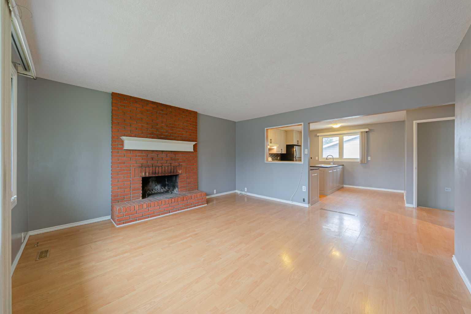 260 Dovely Place SE