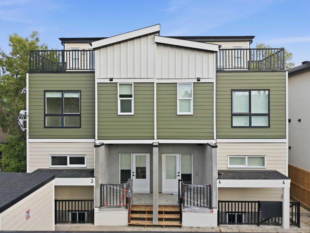 Photo of 3432 Richmond Road SW, Calgary, AB T3E 4N6 (MLS # A2318986)