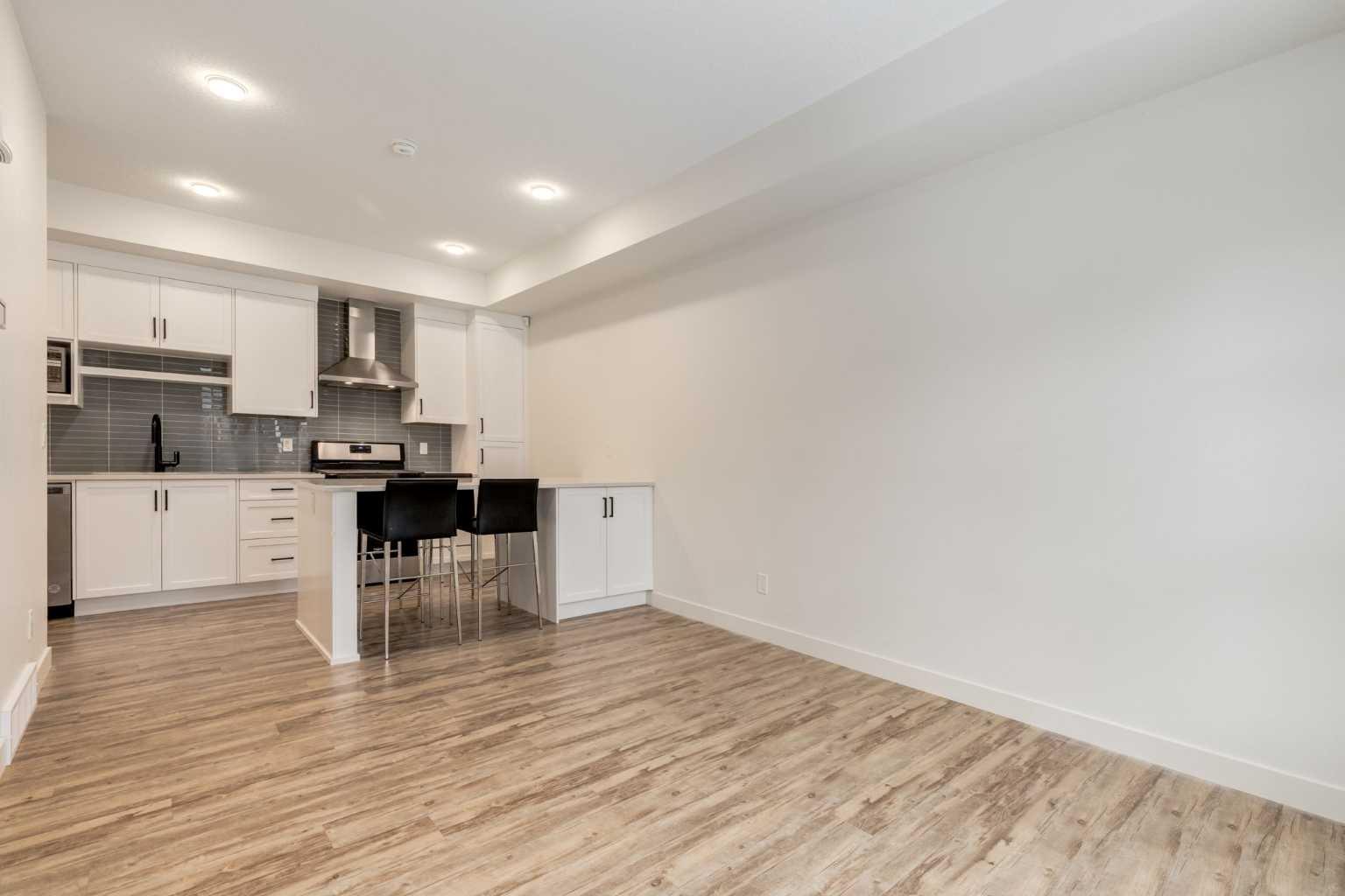 100 Walgrove Court SE 3208