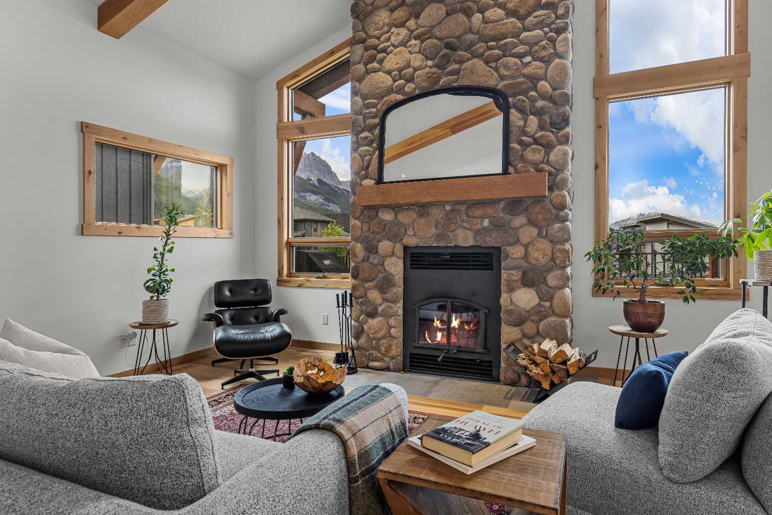 232 Stewart Creek Rise