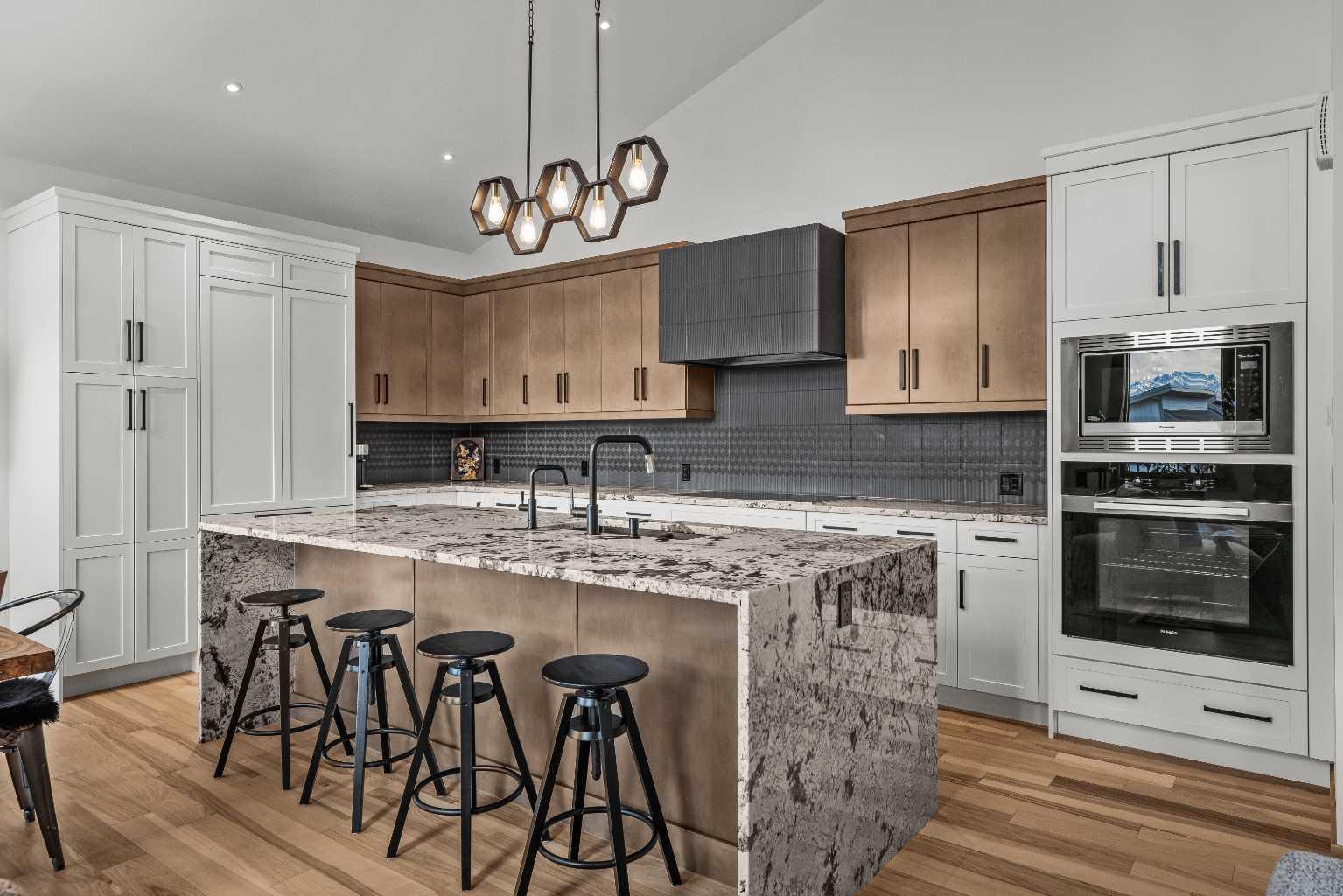 232 Stewart Creek Rise