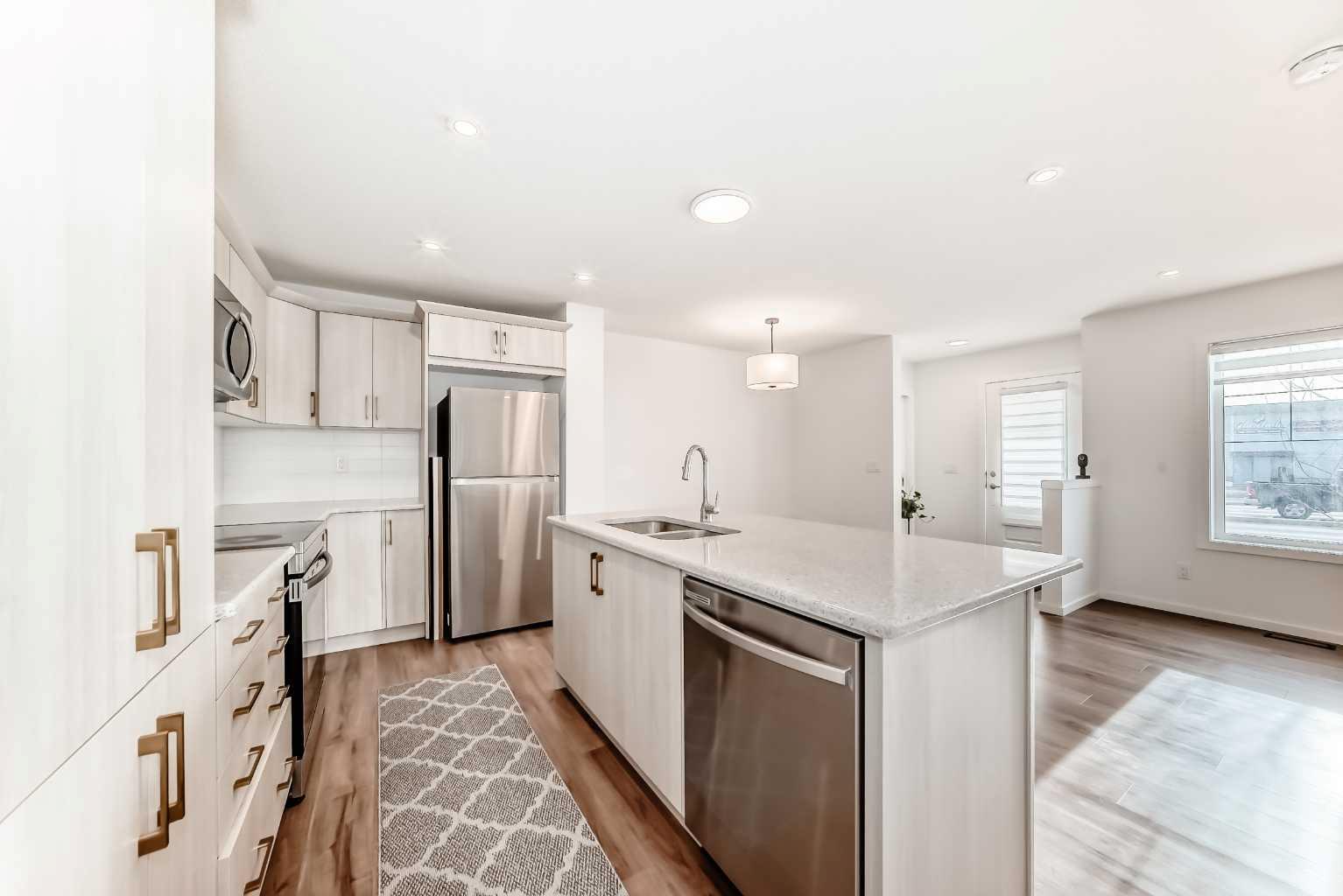 8 Cityscape Boulevard NE