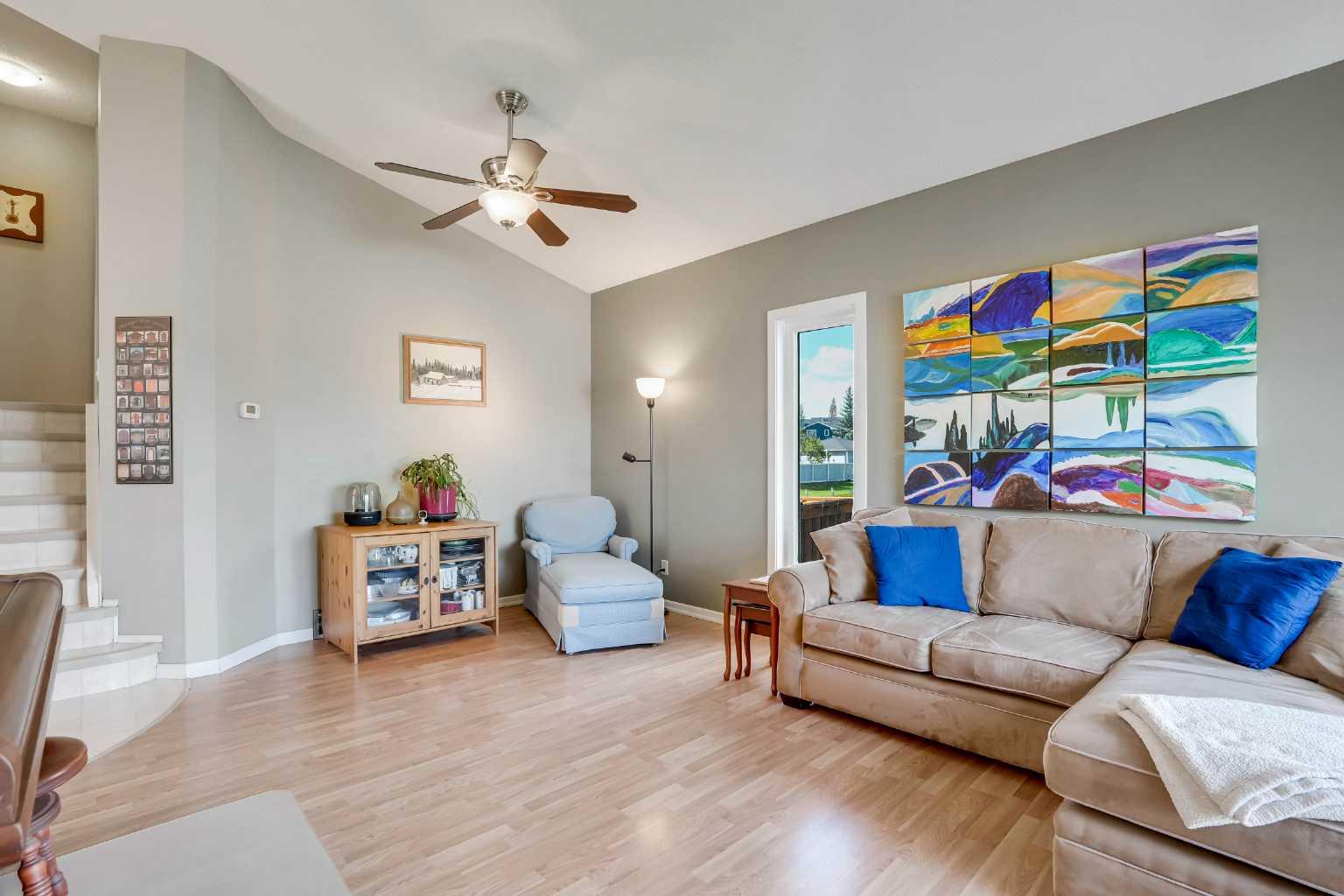 151 Riverstone Court SE