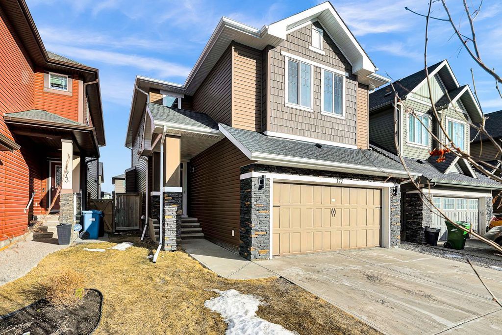 Photo of 177 Cougar Ridge Close SW, Calgary, AB T3H 0V4 (MLS # A2292847)