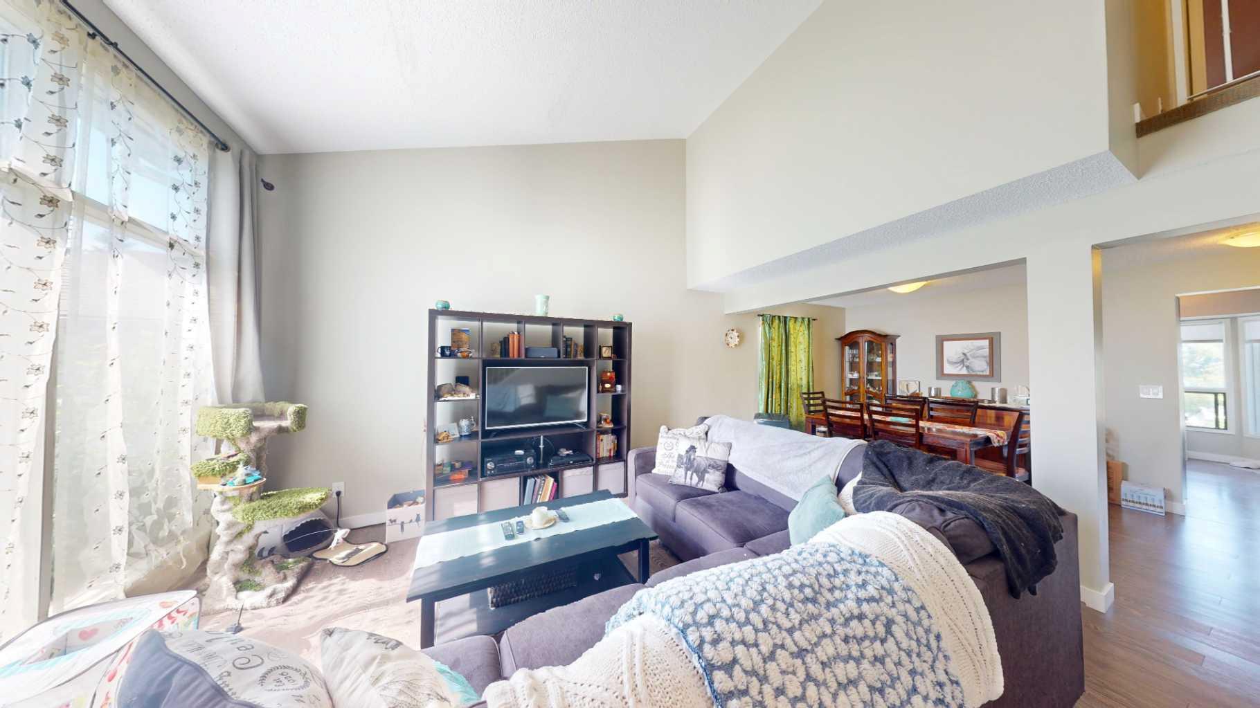 267 Shawmeadows Road SW
