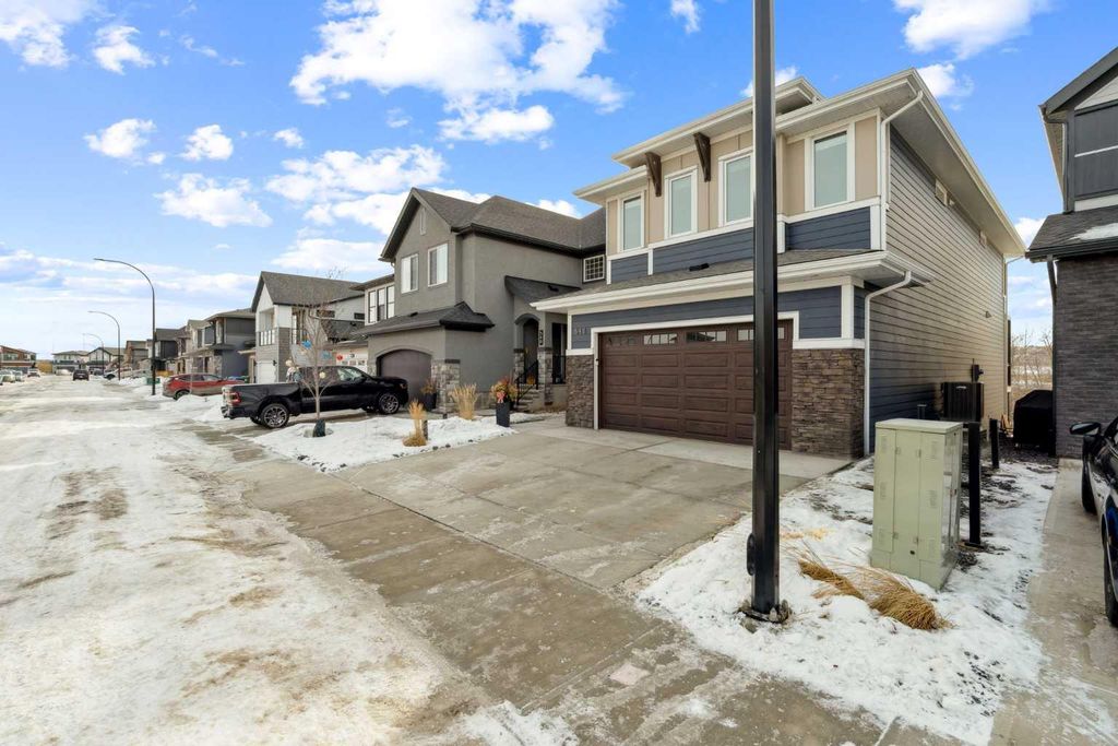 Photo of 548 Cranbrook Gardens SE, Calgary, AB T3M 3N5 (MLS # A2278756)