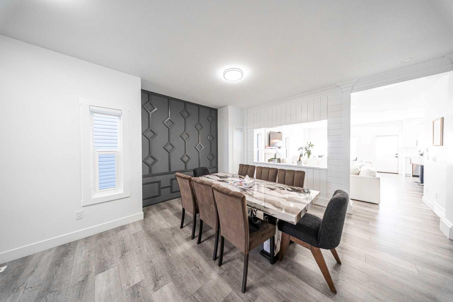 123 Saddlecrest Grove NE