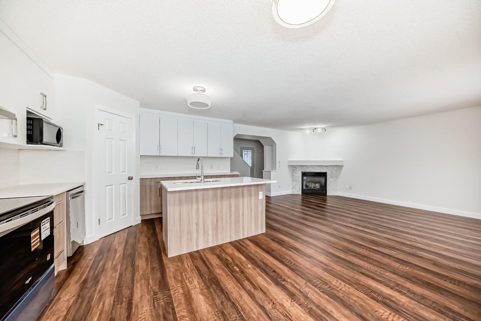 87 Bridlepost Green SW