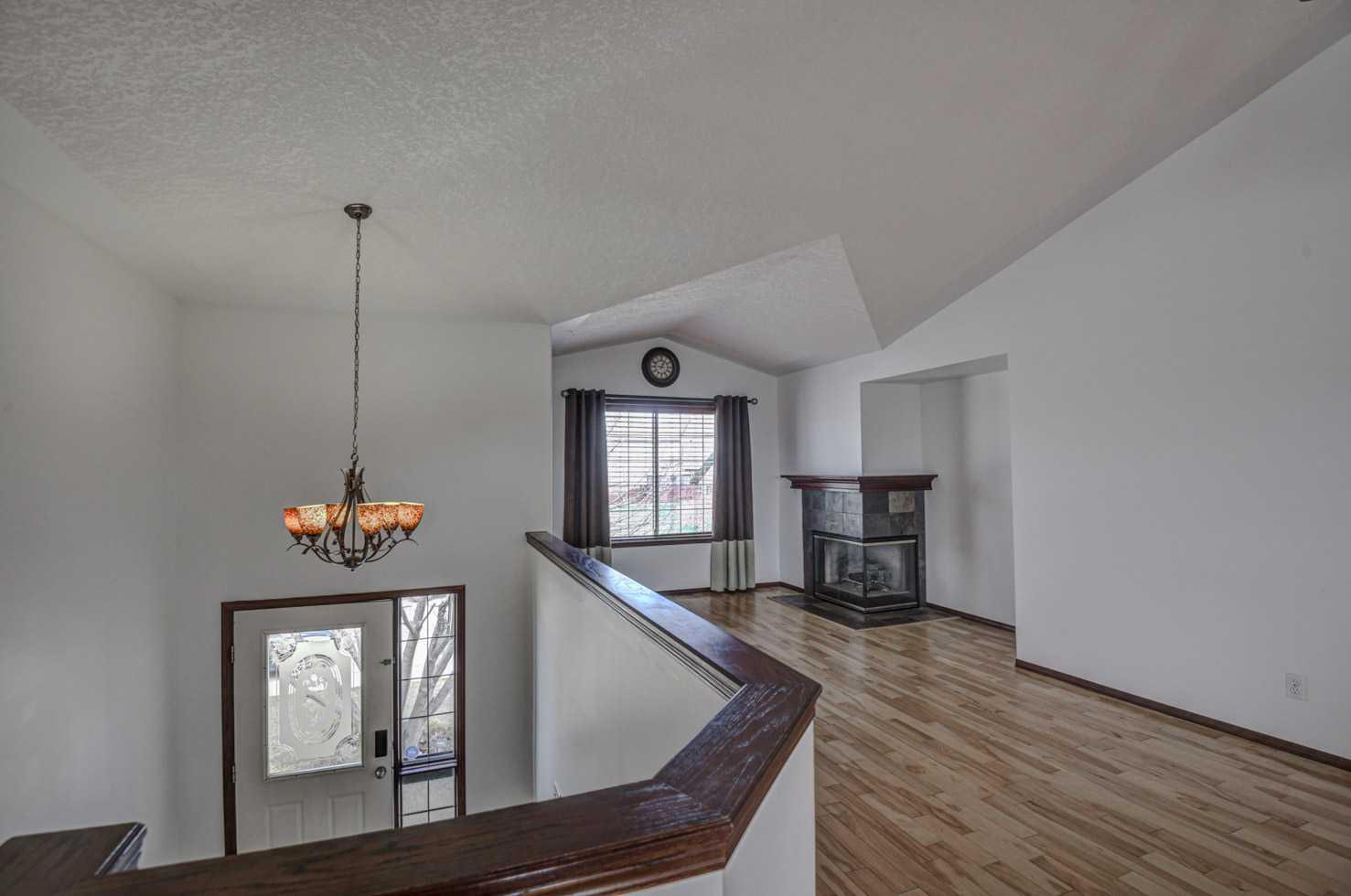 101 Shawbrooke Green SW
