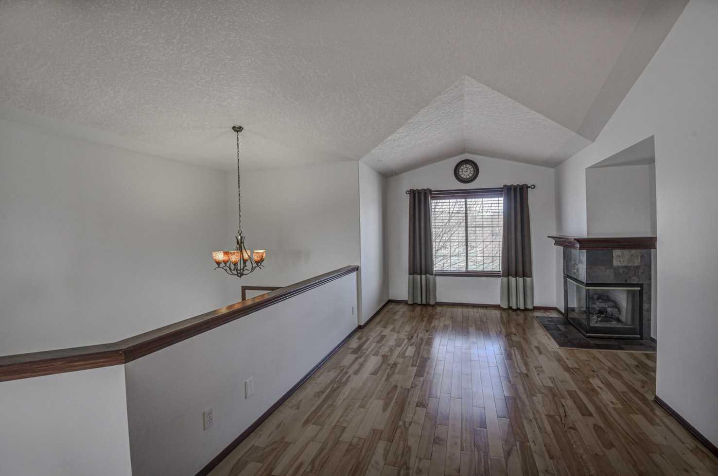 101 Shawbrooke Green SW
