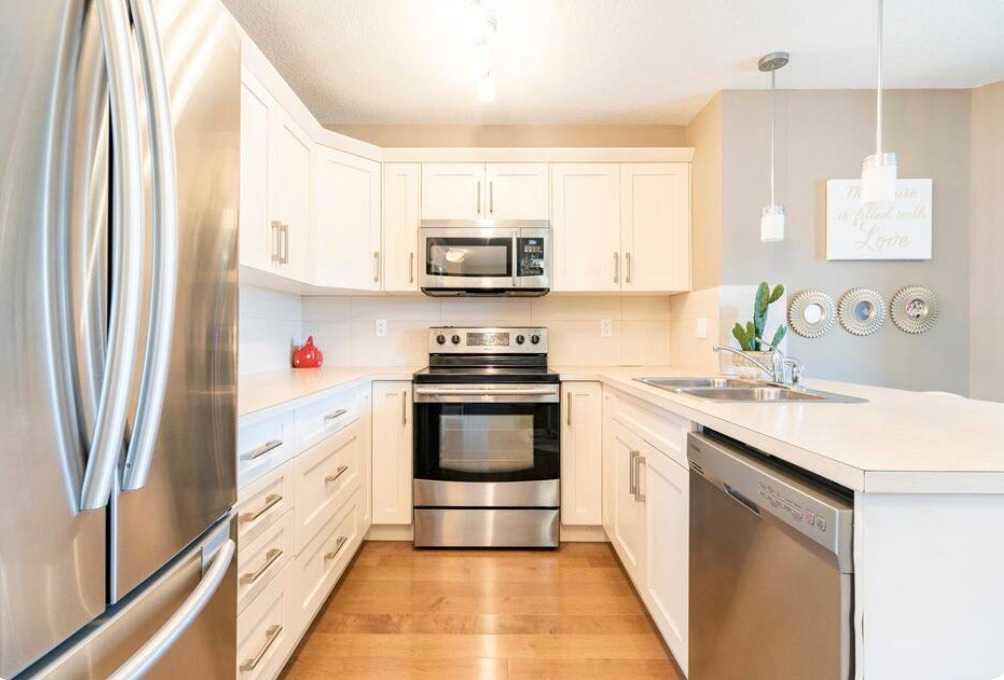 130 Panatella Street NW 1205