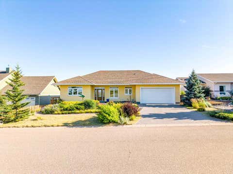 Photo of 416 7 Avenue NE, Milk River, AB T0K 1M0 (MLS # A2334674)