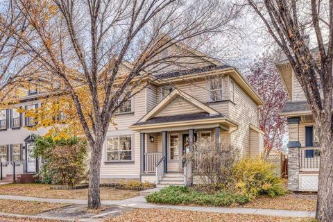 Photo of 88 Inverness Drive SE, Calgary, AB T2Z 3E4 (MLS # A2266524) Photo of 88 Inverness Drive SE, Calgary, AB T2Z 3E4 (MLS # A2266524)