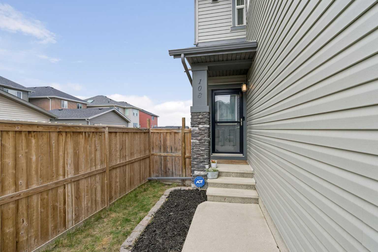 108 Sage Bank Crescent NW