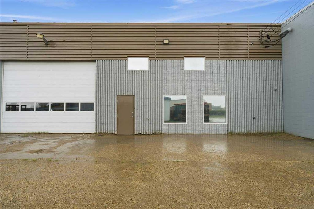 Photo of 10508 96 Avenue, Grande Prairie, AB T8V 5S2 (MLS # A2320712)
