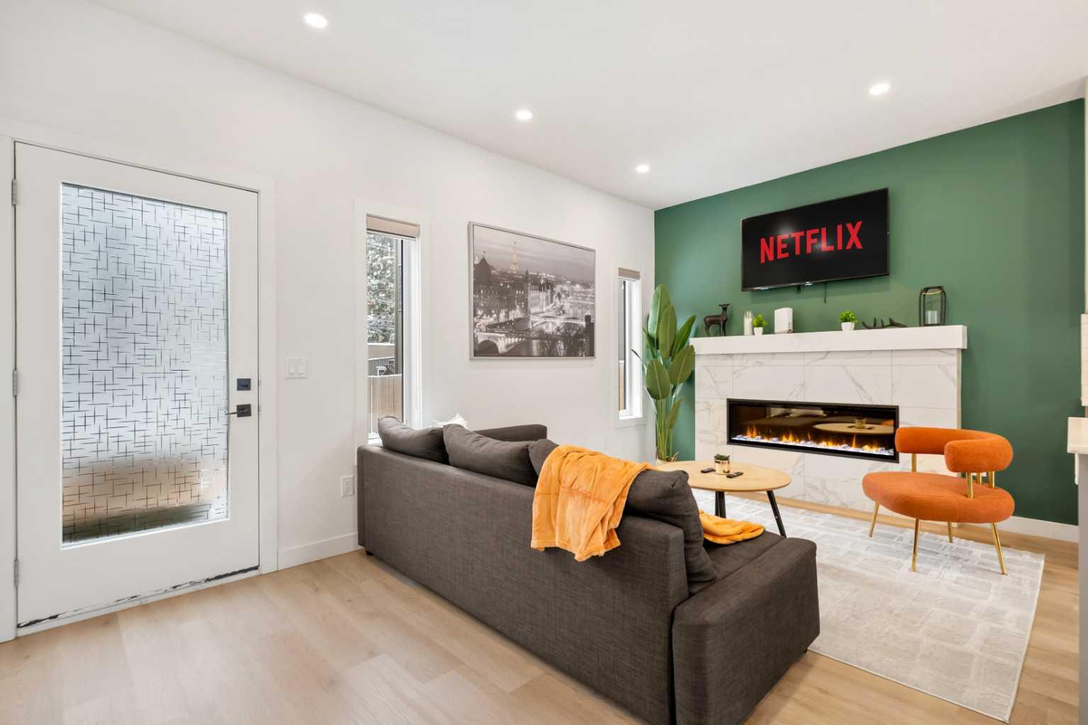 1313 20 Avenue NW Unit 4