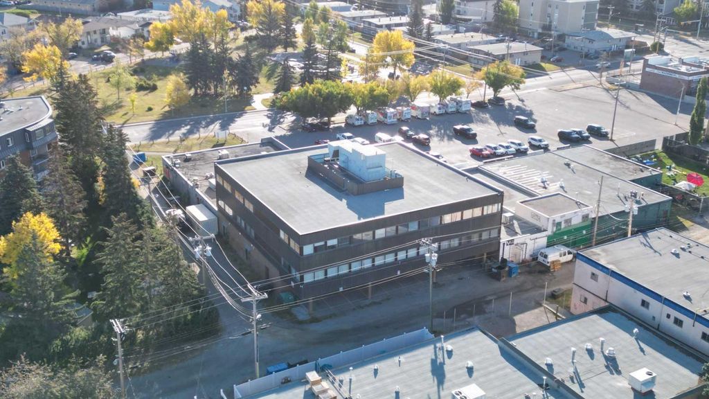 Photo of 68, 7930 Bowness Road NW #320, Calgary, AB T3B 0H3 (MLS # A2286147)