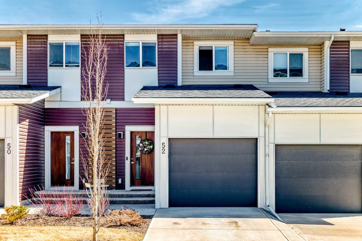52 Walden Lane SE