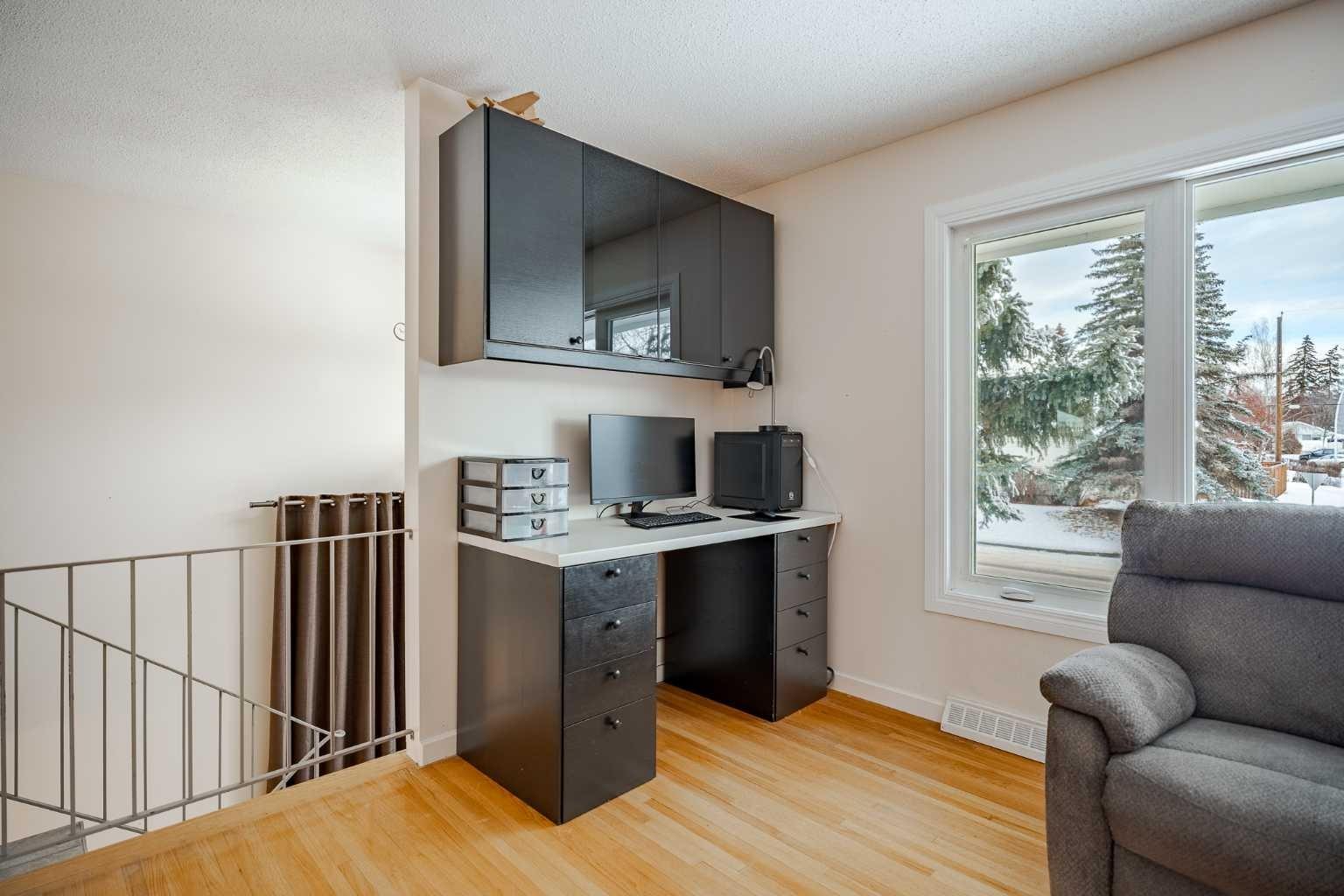 3335 Boulton Road NW