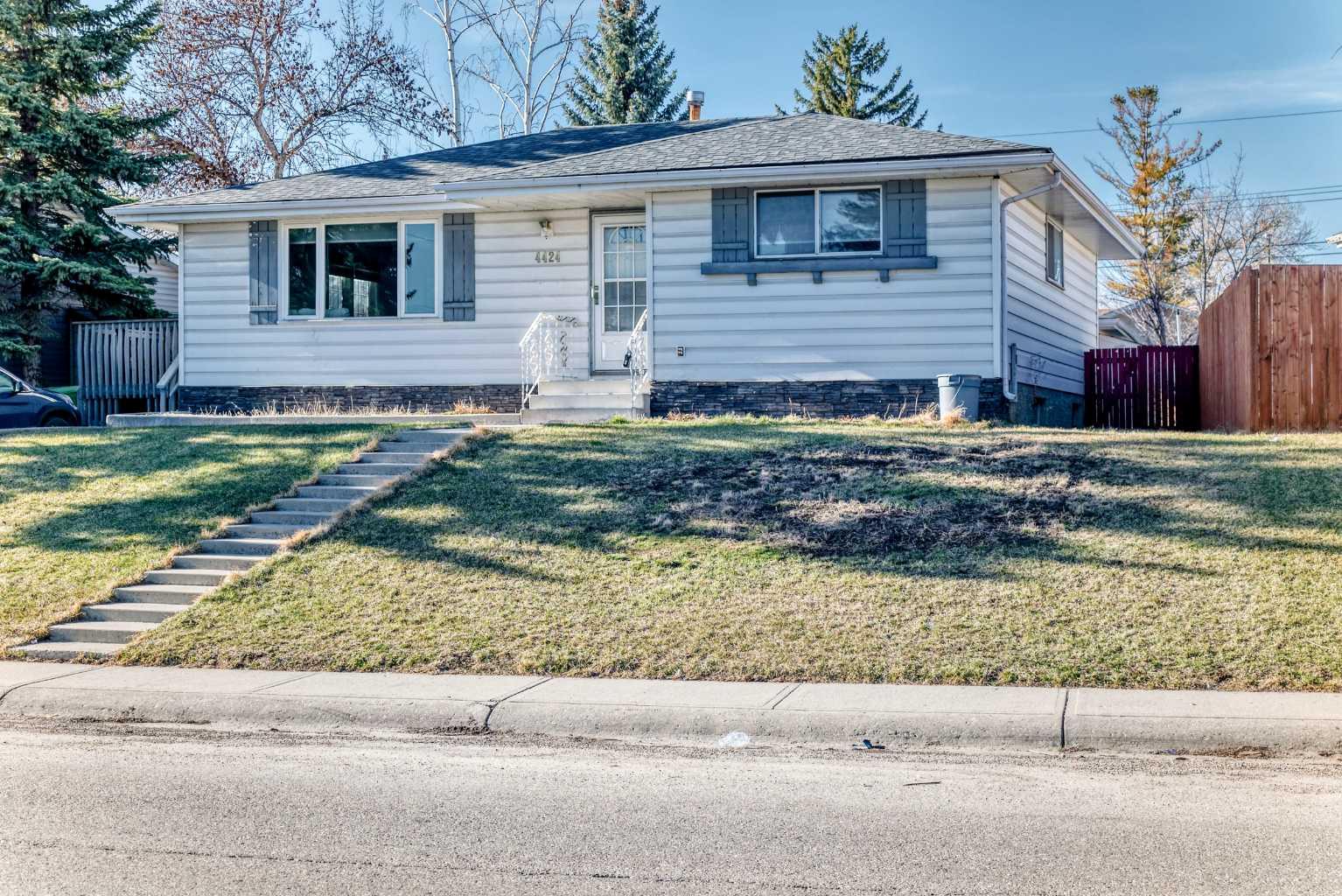 4424 Maryvale Drive NE