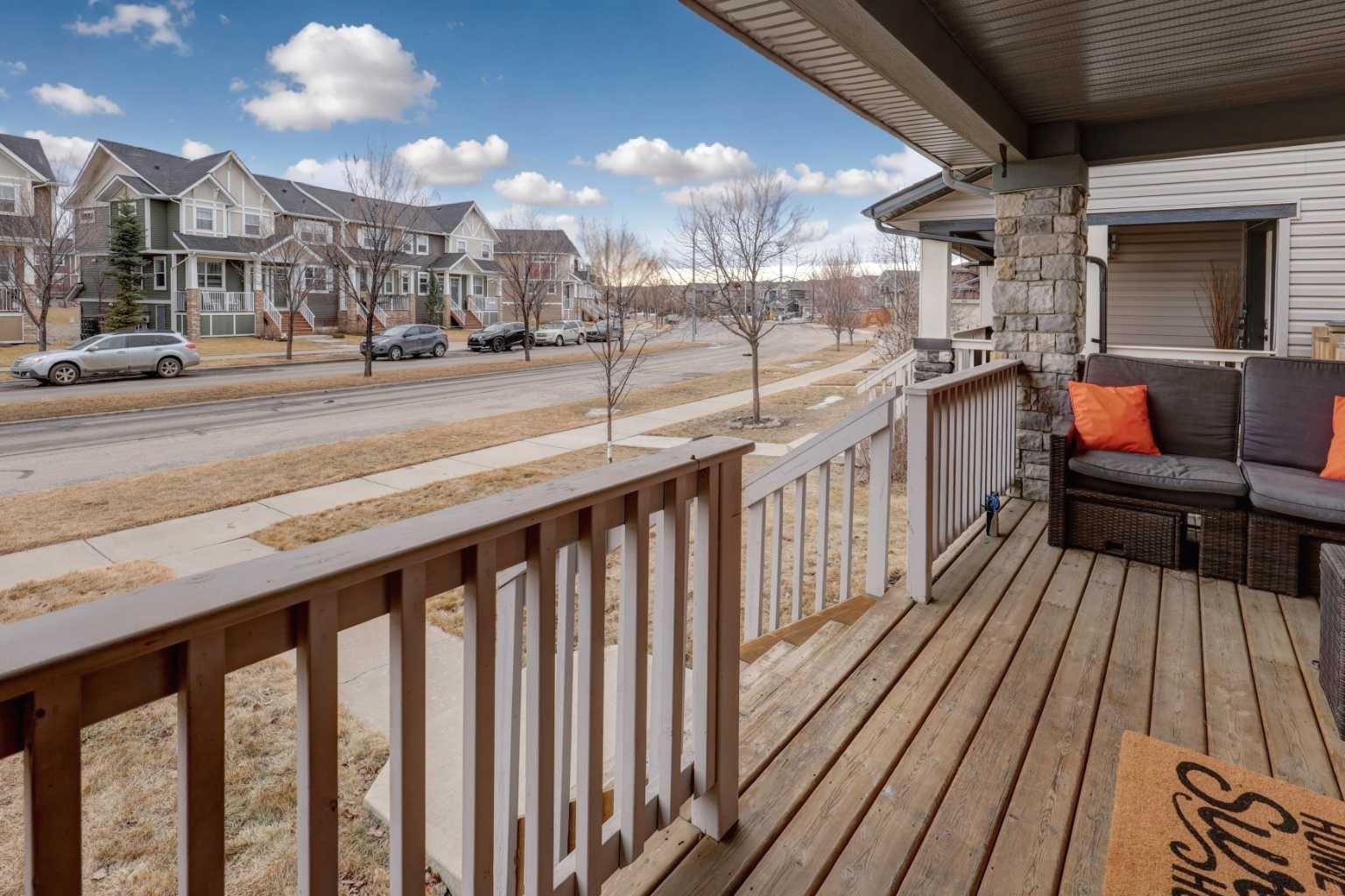 1206 Kings Heights Way SE