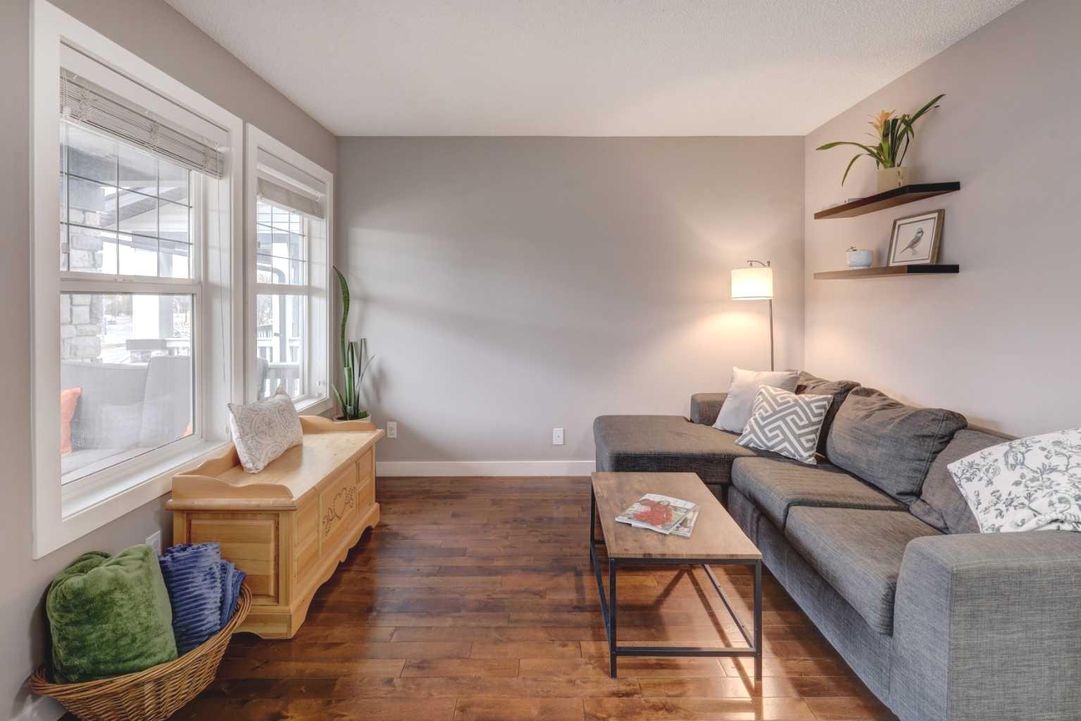 1206 Kings Heights Way SE