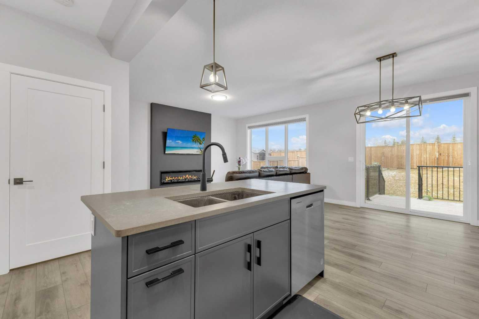 119 Crestview Boulevard