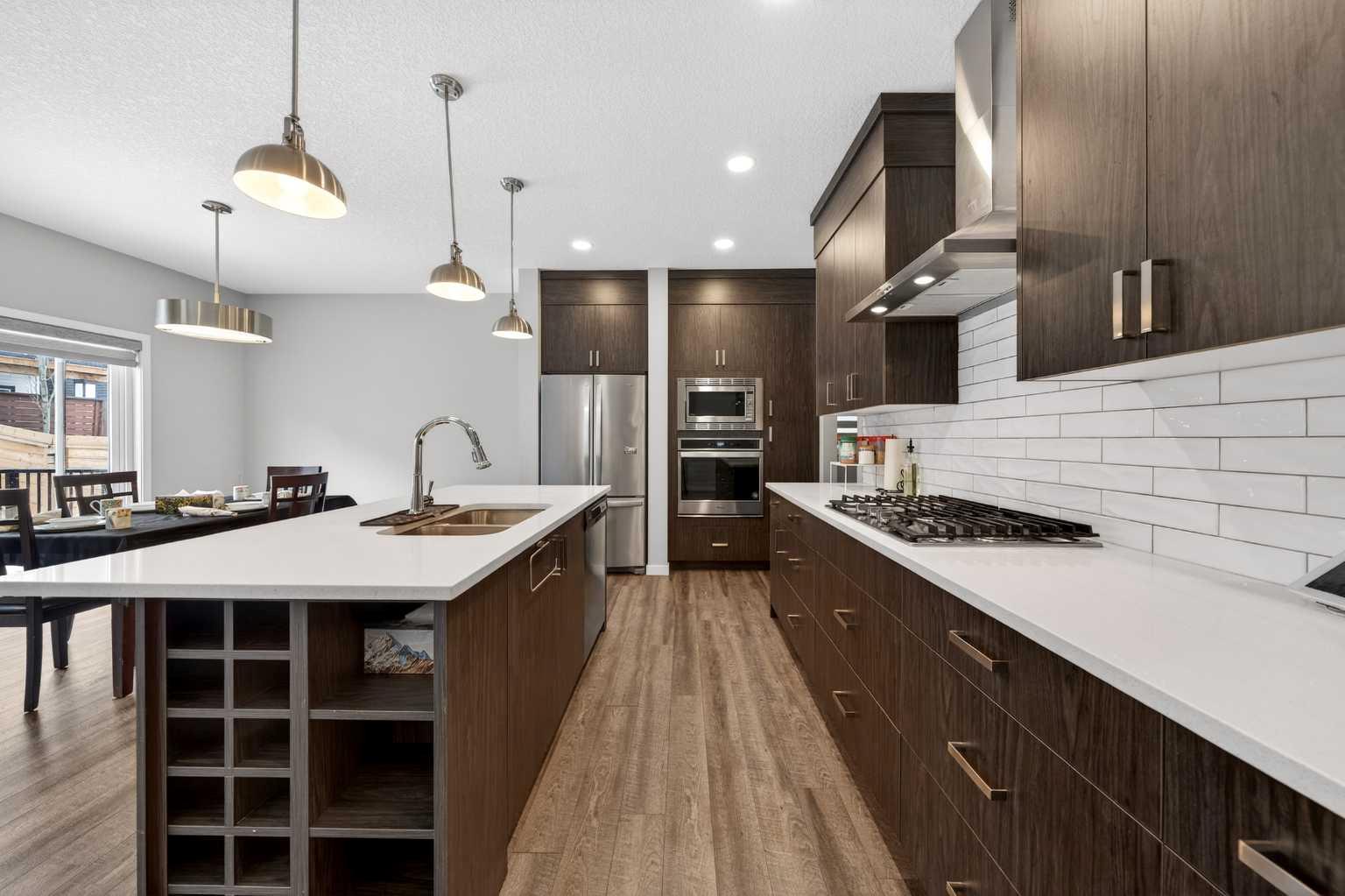 48 Carringvue Street NW