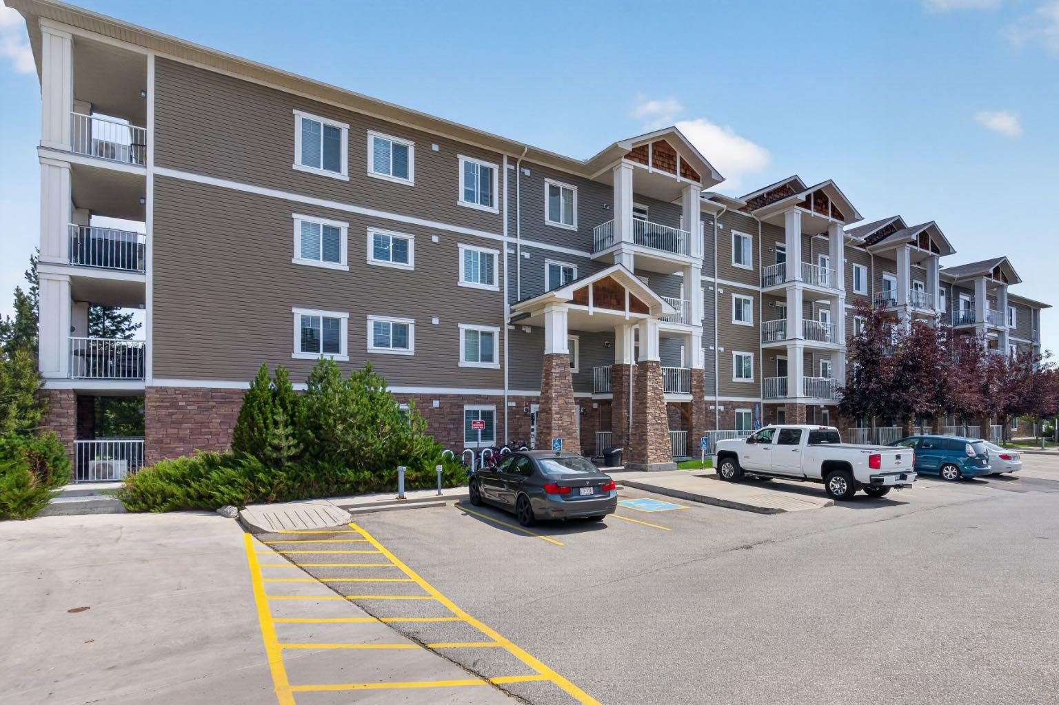 406 Cranberry Park SE 204