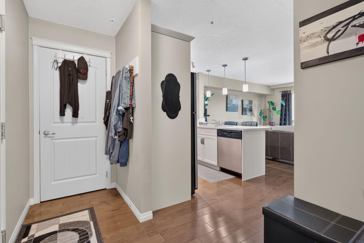 406 Cranberry Park SE 204