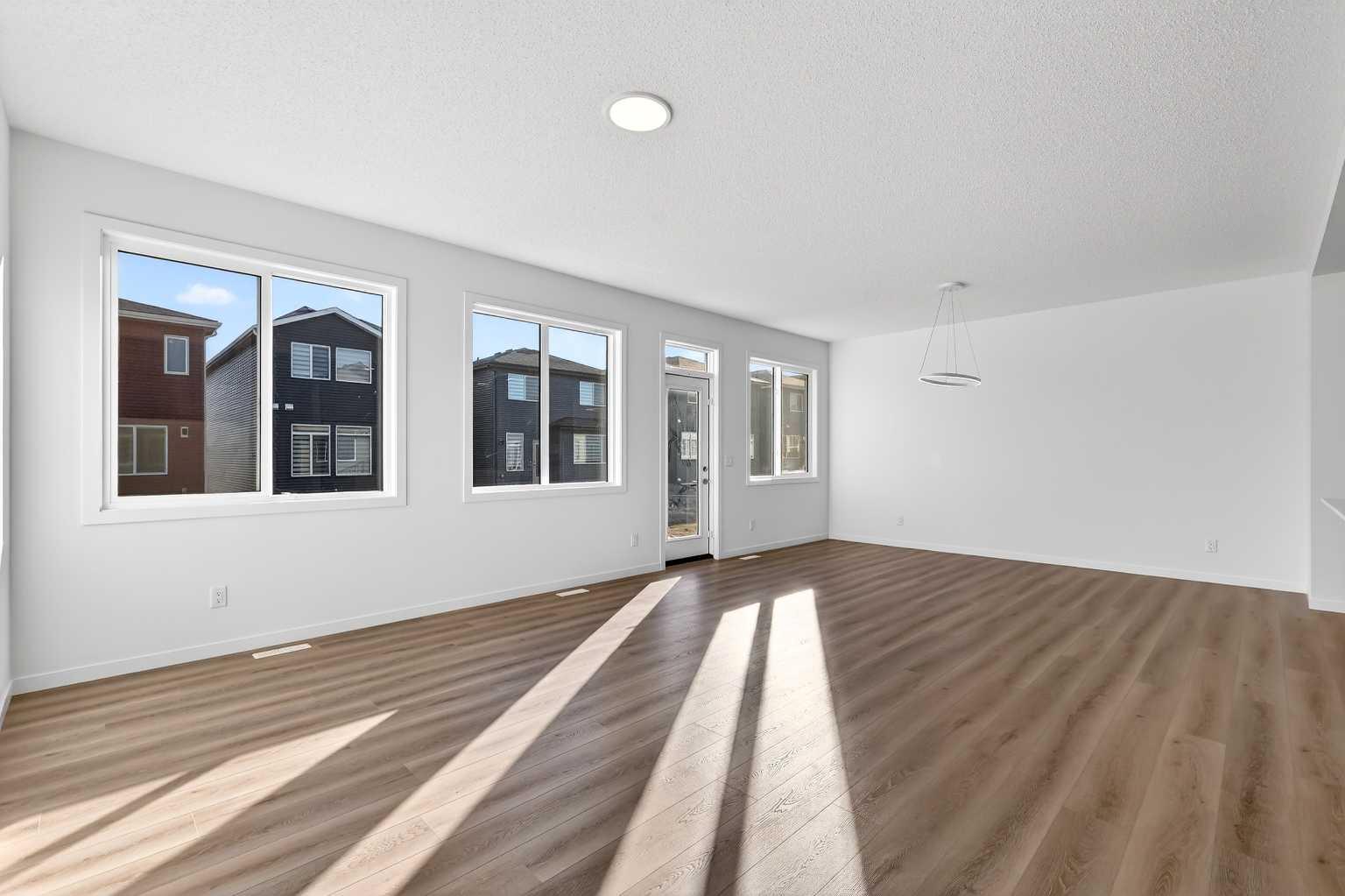 20 Corner Glen Green NE