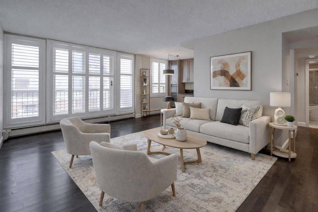 Photo of 733 14 Avenue SW #905, Calgary, AB T2R 0W1 (MLS # A2302920)