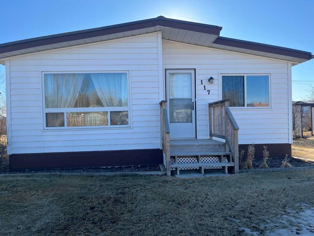 Photo of 117 3 Avenue, Cluny, AB T0J 0S0 (MLS # A2286767)