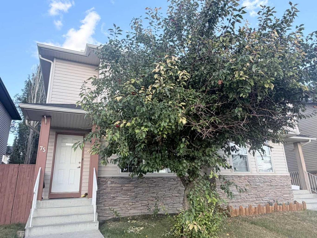 Photo of 75 Covepark Square NE, Calgary, AB T3K 5W9 (MLS # A2342341)