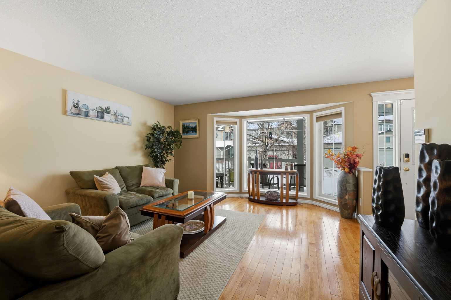 73 Addington Drive 32