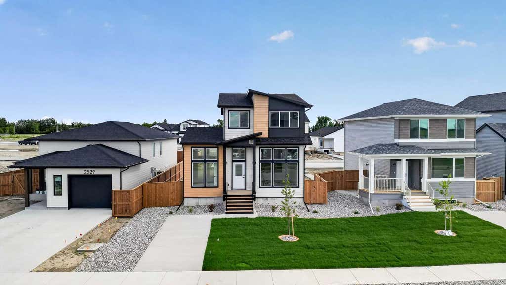 Photo of 2533 16 Avenue, Coaldale, AB T1M 0G7 (MLS # A2337450)