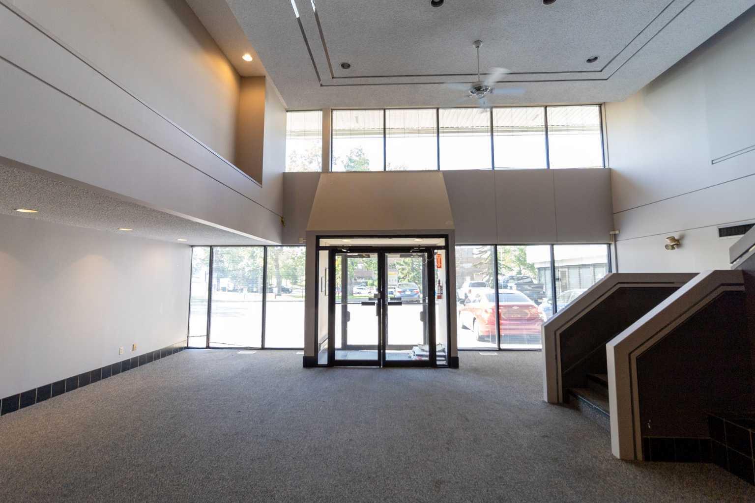 1530 27 Avenue NE Suite 201