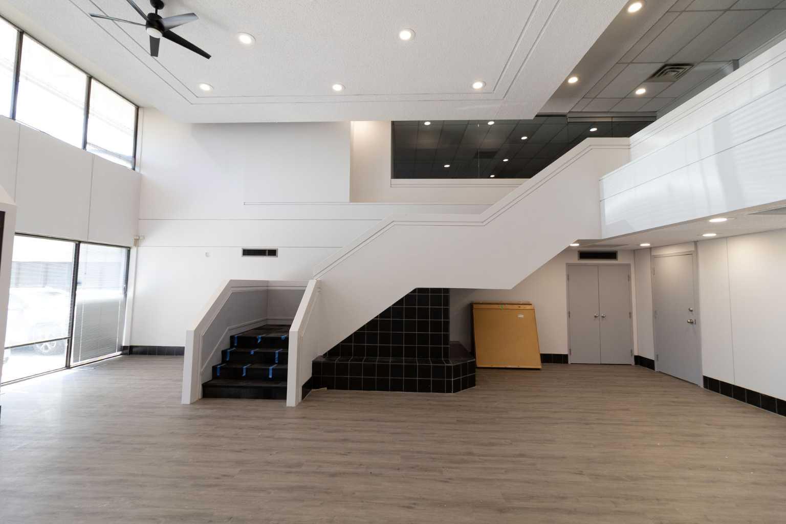 1530 27 Avenue NE Suite 201 A