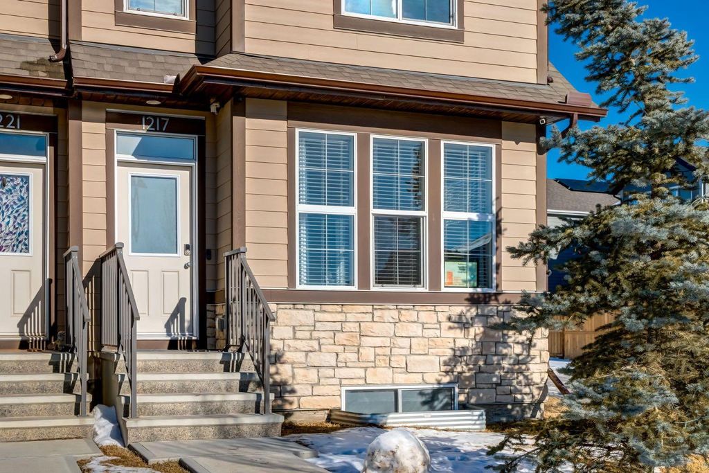 Photo of 1217 Legacy Circle SE, Calgary, AB T2X 3C7 (MLS # A2289907)