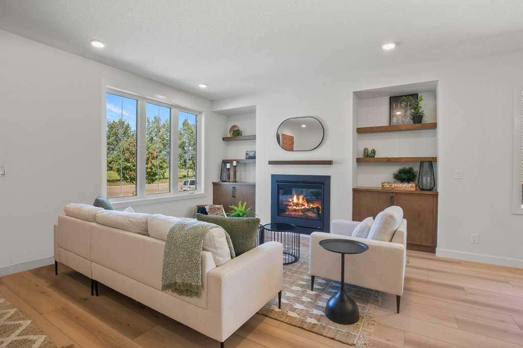 Photo of 4975 60 Avenue, Innisfail, AB T4G 0N6 (MLS # A2339064)