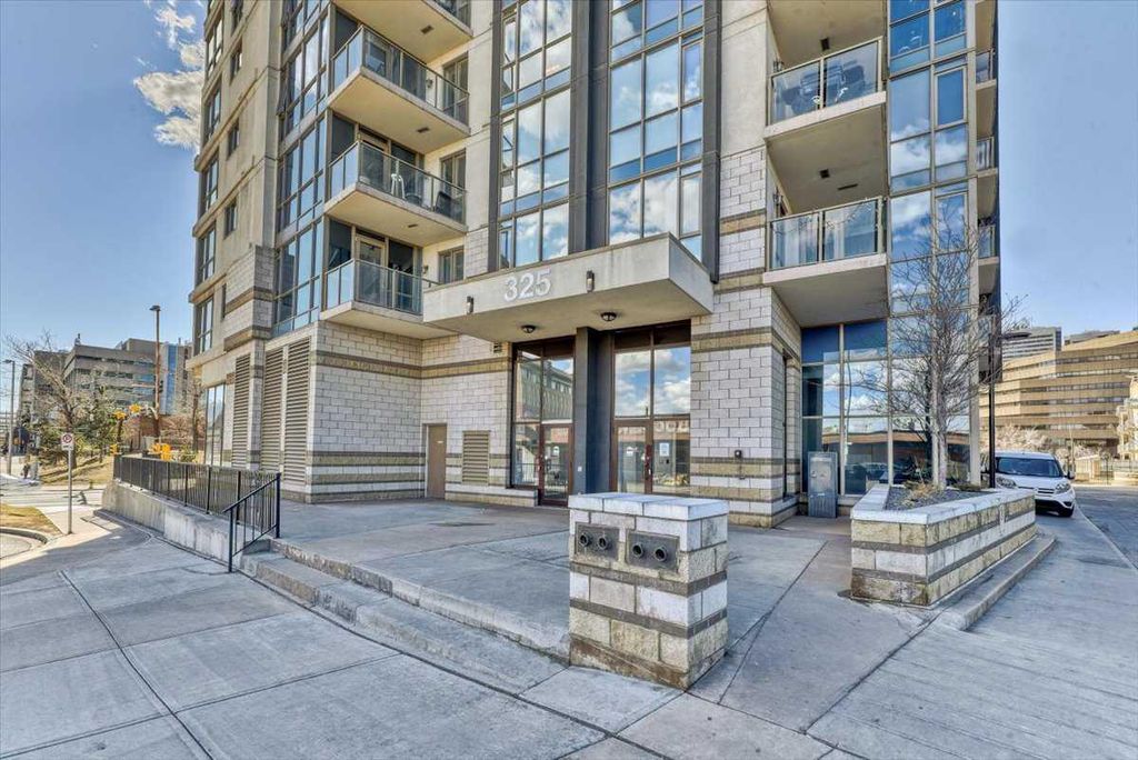 Photo of 325 3 Street SE #602, Calgary, AB T2G 0T9 (MLS # A2292235)